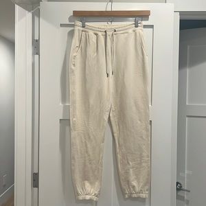 Vuori Laguna Lounge Pant 2.0-Size Medium-Natural/Cream Color.
